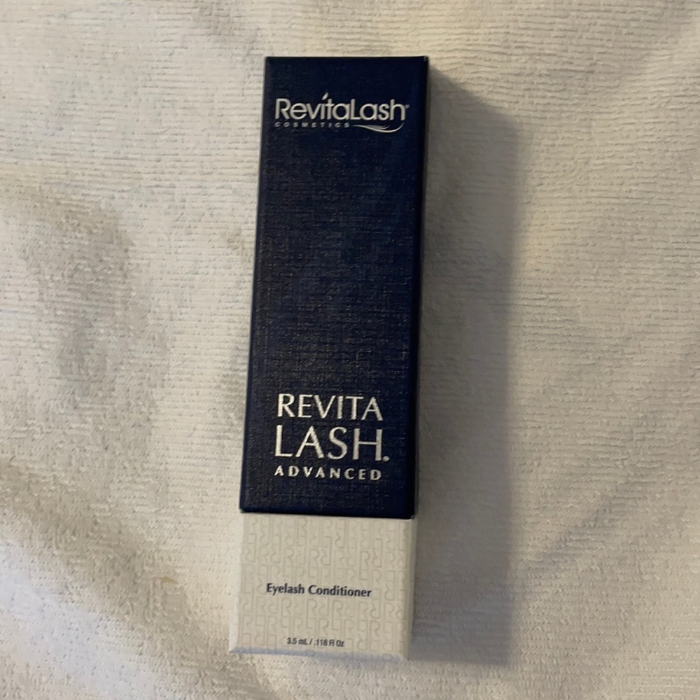Revitalash eyelash conditioner